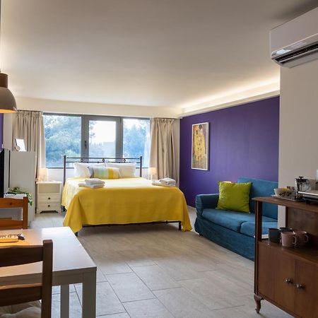 Chroma Lodge Pikermi ภายนอก รูปภาพ