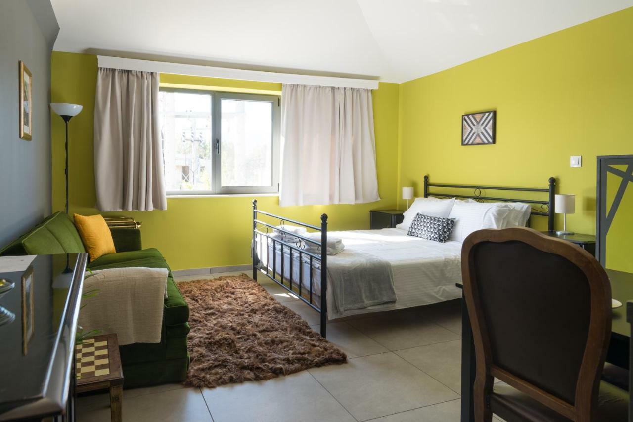 Chroma Lodge Pikermi ภายนอก รูปภาพ