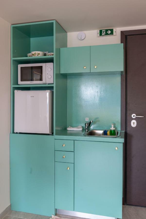 Chroma Lodge Pikermi ภายนอก รูปภาพ